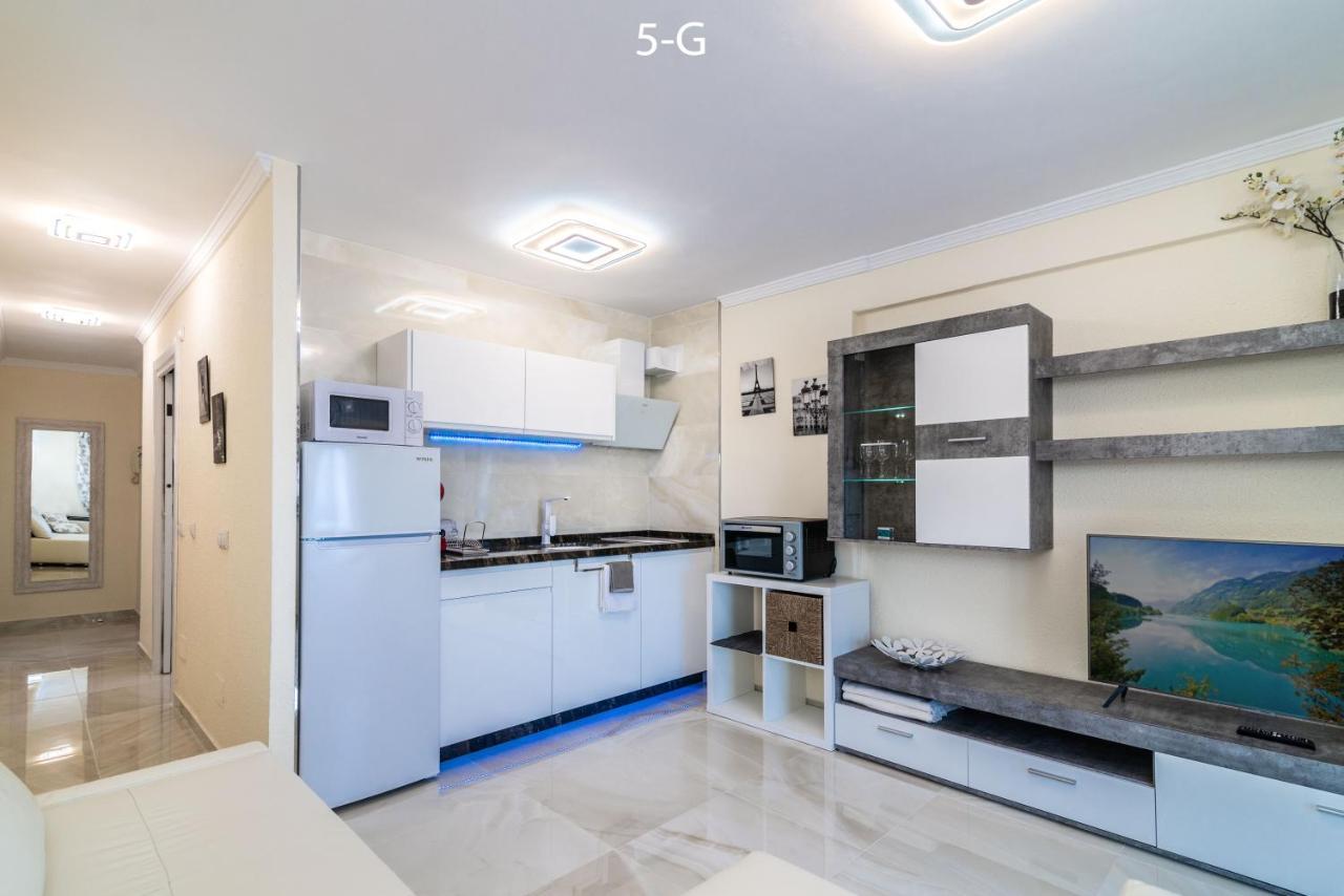 Always Happy 1 Bdr 6G And 5G Puerto Marina Views Daire Benalmádena Dış mekan fotoğraf